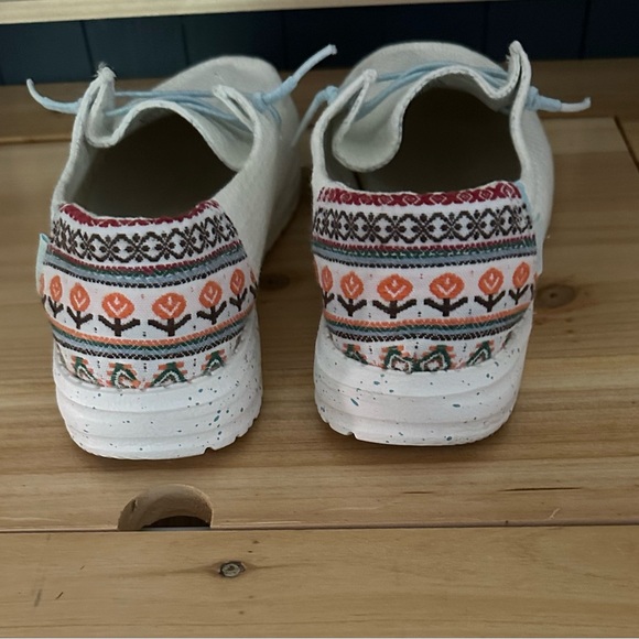 Hey Dude slip on shoes. Size 7 Excellent condition - Picture 2 of 6